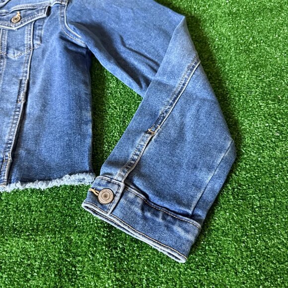 SO Raw Hem Classic Trucker Denim Blue Jeans Timeless Jacket Size L (10/12) - Picture 3 of 12
